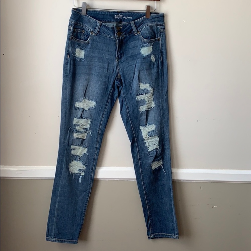 Soho Jeans size 4 Ripped Up Jeans